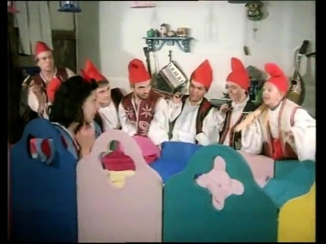 640px x 480px - Horny Snow White Getting Fucked Hard By The Seven Dwarfs Video at Porn Lib